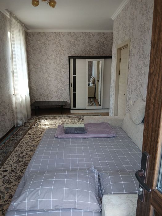 Квартира по суточно Мирабадский район оринтир гредевич ж.к