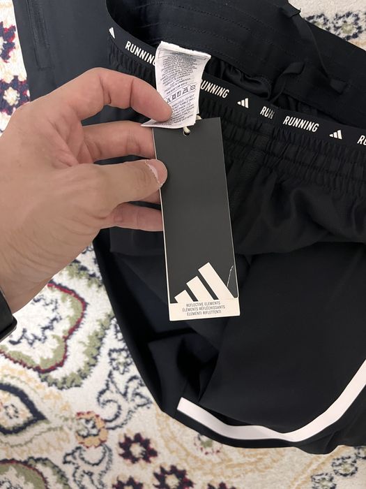 Продам оригинальные трико Адидас новые