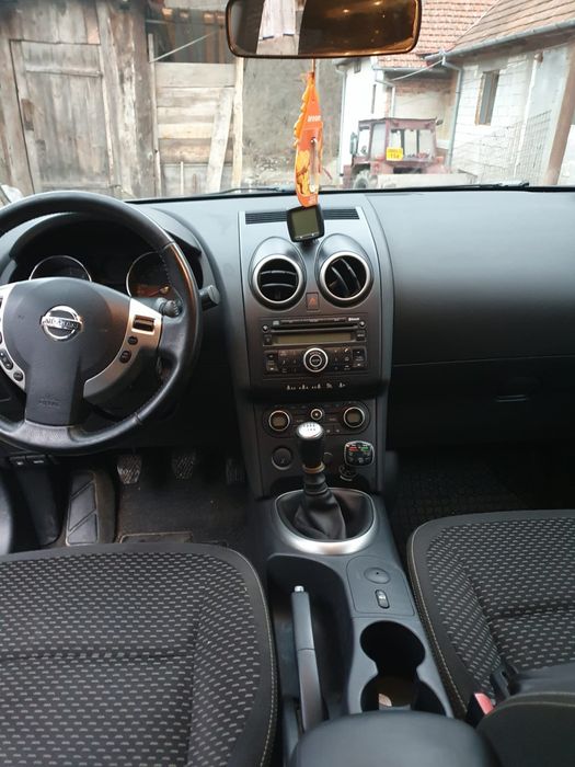 Vand Nissan Qashqai +2