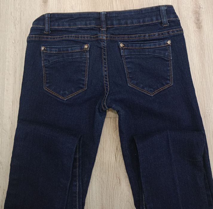 Много запазени дънки