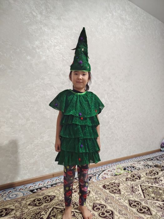 Продам детские костюмы