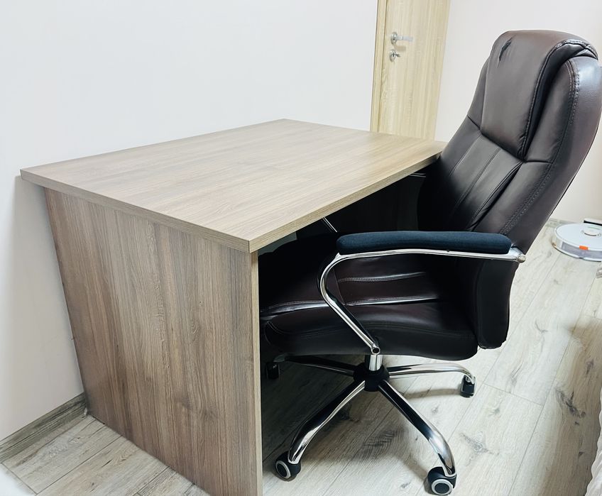 Масивно Бюро Кафяво 100х70 см