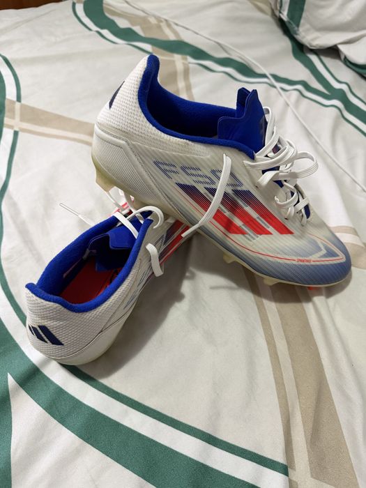 Ghete fotbal Adidas F50