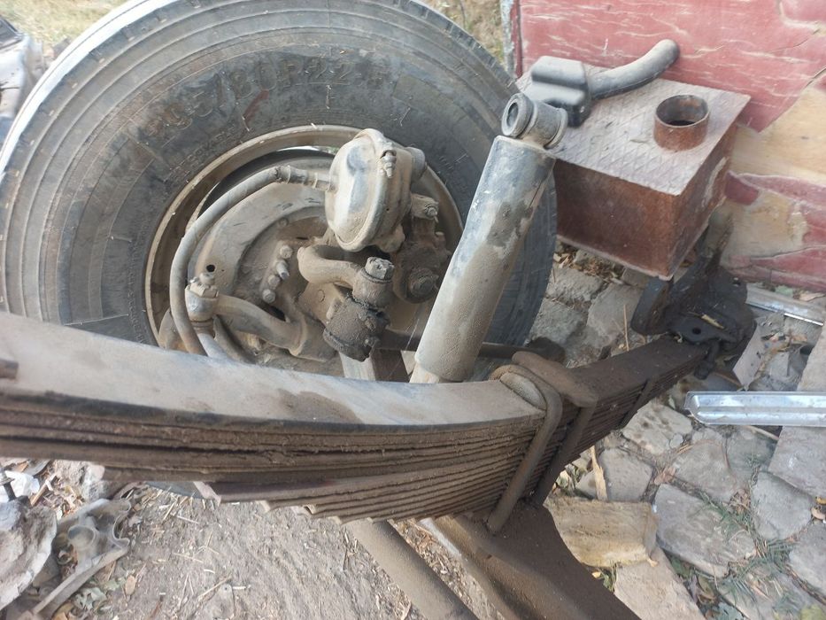 Kamaz zapchastlari mator karopka zadni mos oldi xadavoy