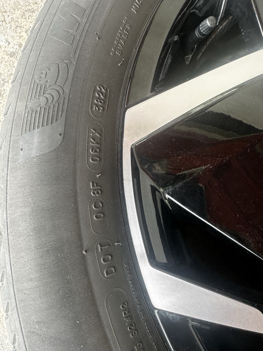 Jante Hyundai cu anvelope vara 235/55 R19