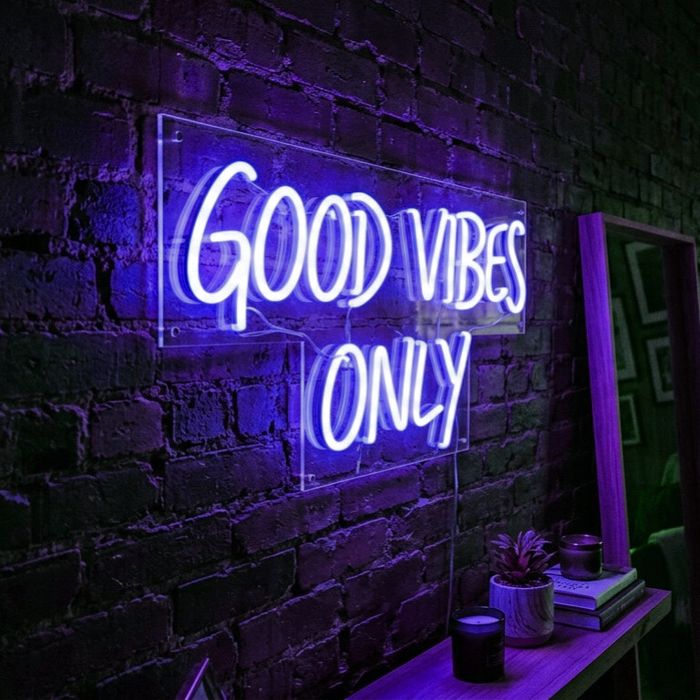 Неоновые вывески