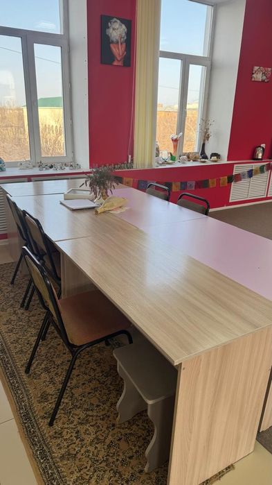 Продаются столы и стулья