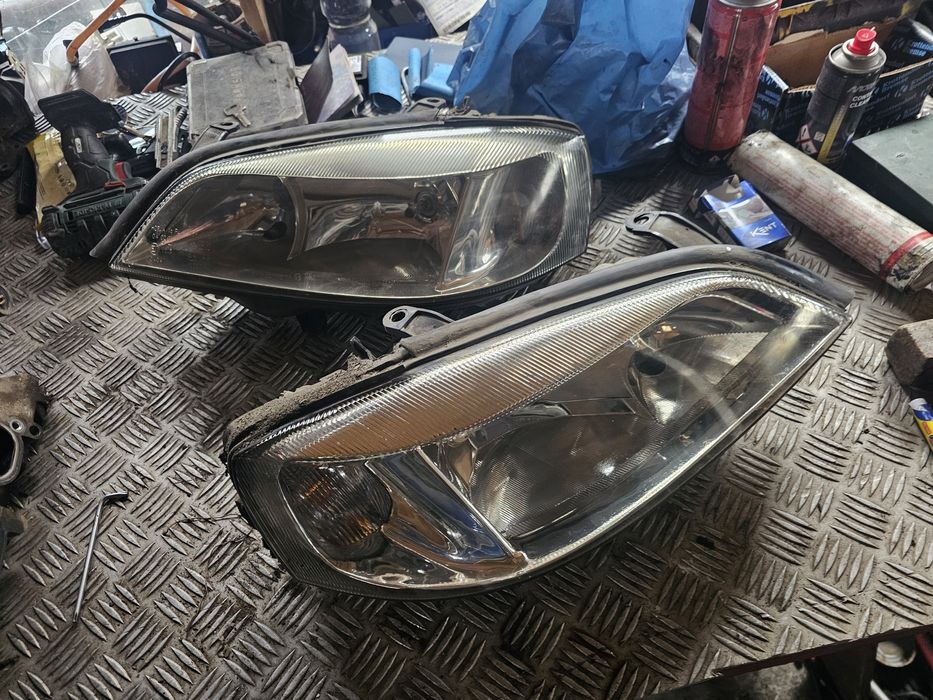 Far faruri Opel astra g în stare foarte buna