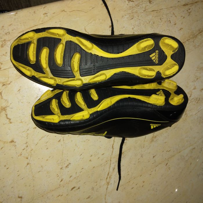 Ghete fotbal adidas f50 marimea 38 2/3