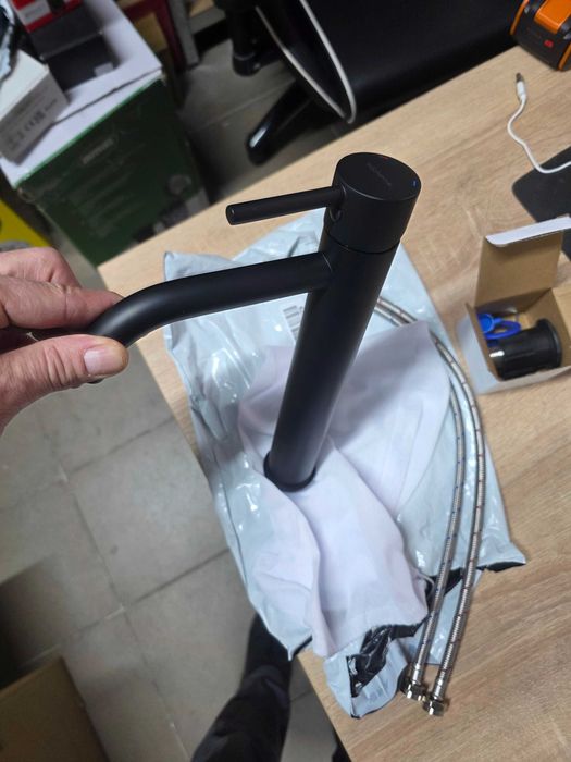 Baterie de baie înaltă Bächlein Susara cu gură curbată