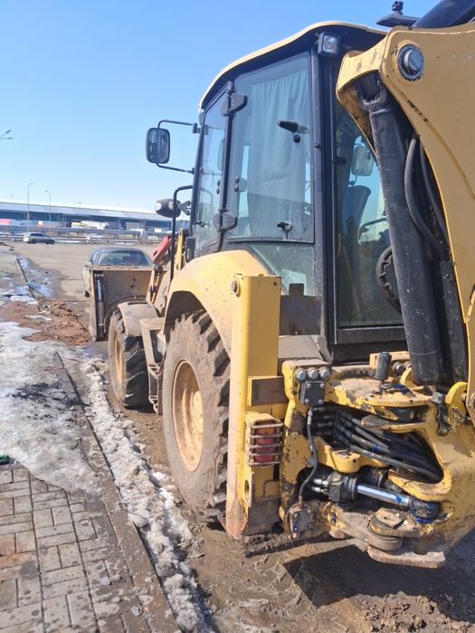 Экскаватор-погрузчик услуги быстро и недорого