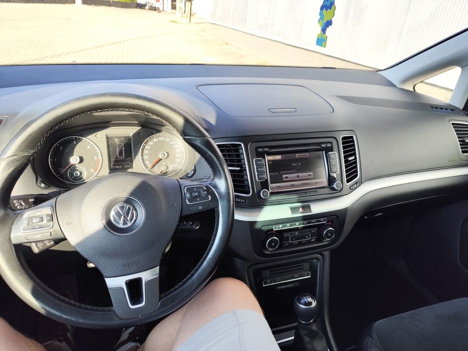VOLKSWAGEN Sharan 2011 — imagine 5