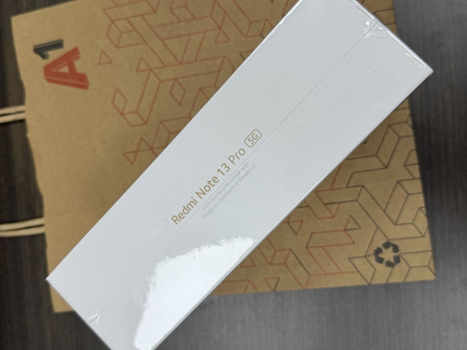 НЕРАЗПЕЧАТАН 256GB Xiaomi Redmi Note 13 Pro 5G A1 Гаранция до 2028 г. Black