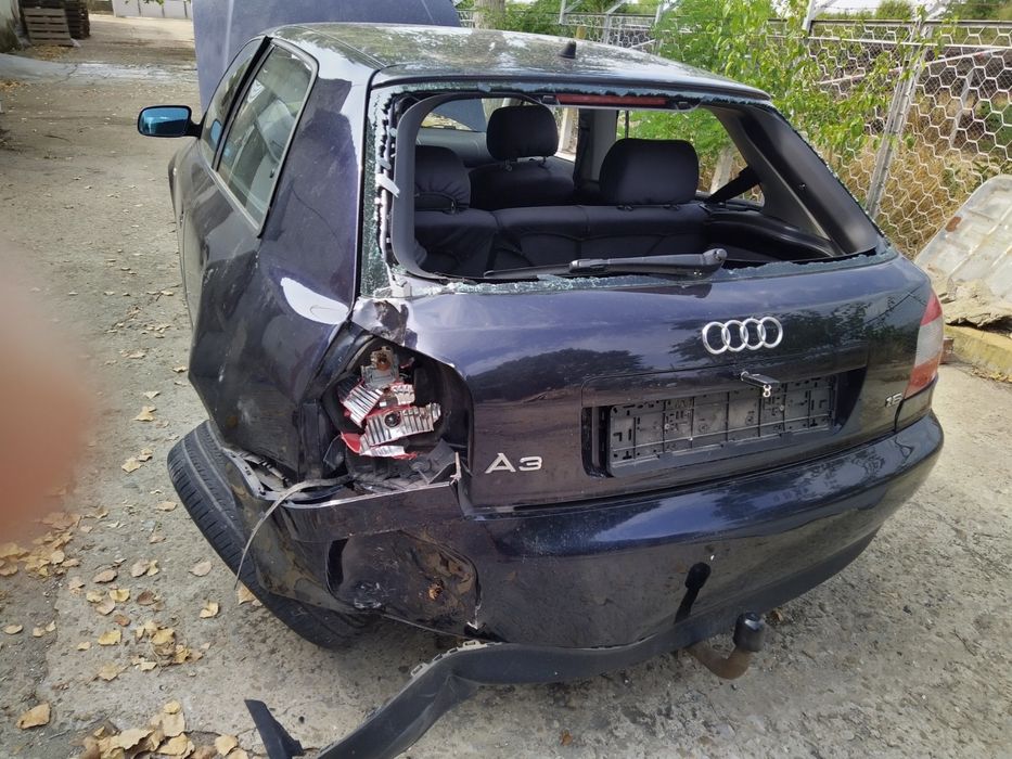 Audi A3 1.6 НА ЧАСТИ