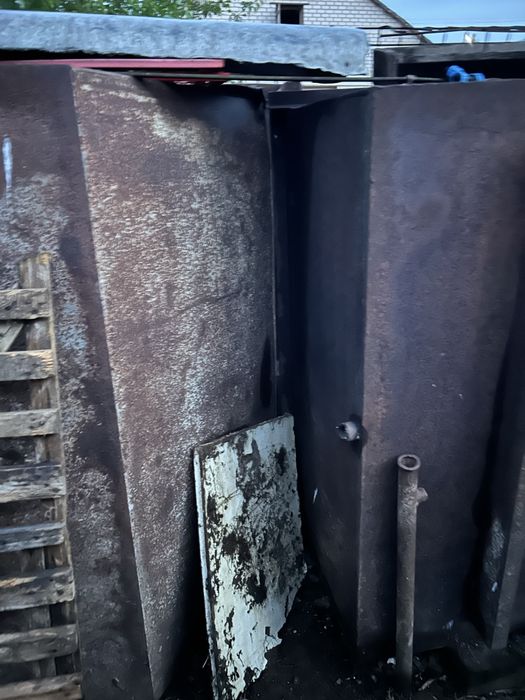 Продам емкость, чан для воды, зерна и т.д.