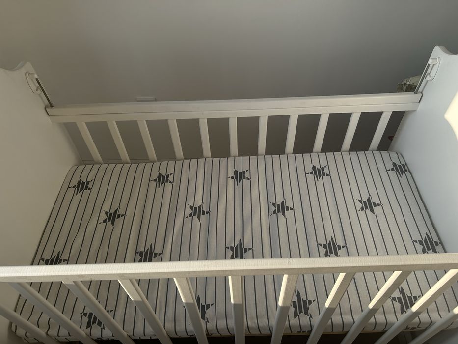 Детская  кроватка