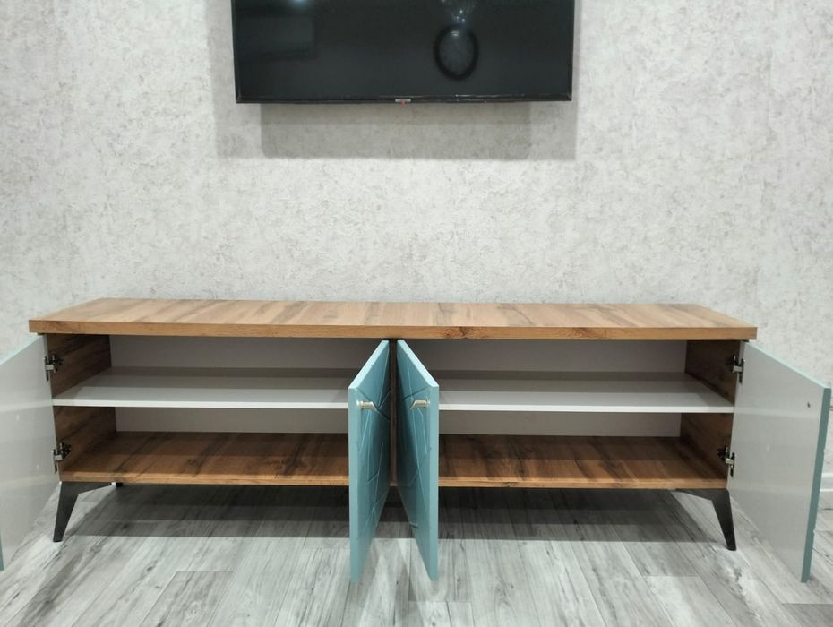 Тумба под телевизор