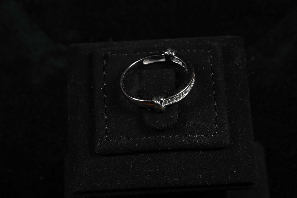 Пръстен Бяло Злато / Халка 375 (9к) с 11 Диаманта, 0.44 кт, Размер 51