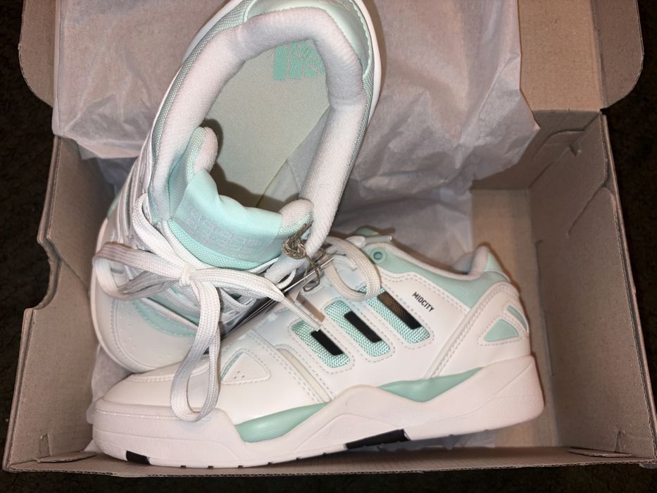 Adidas Midcity Low