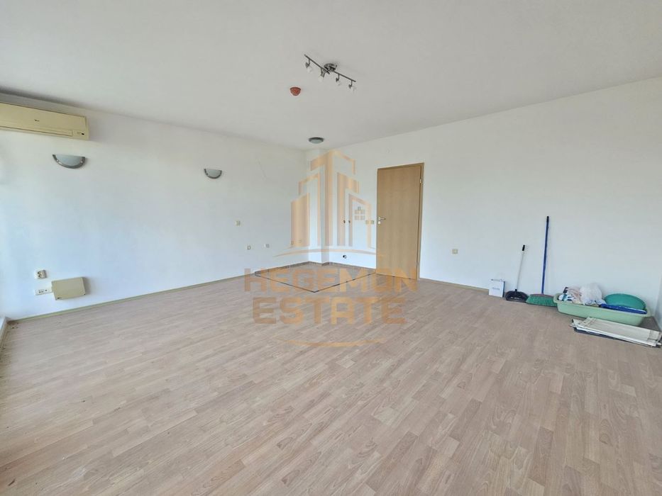 Продава се Тристаен апартамент в Балчик - 99 кв.м за 829 €/кв.м - Снимка #1