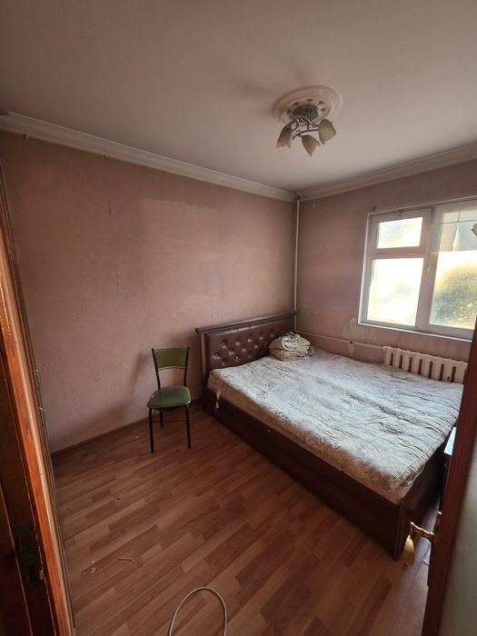 Продаётся Квартира Около Метро Гафур Г.