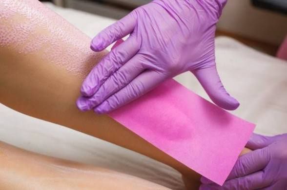 Маникюр и педикюр мужской и женской