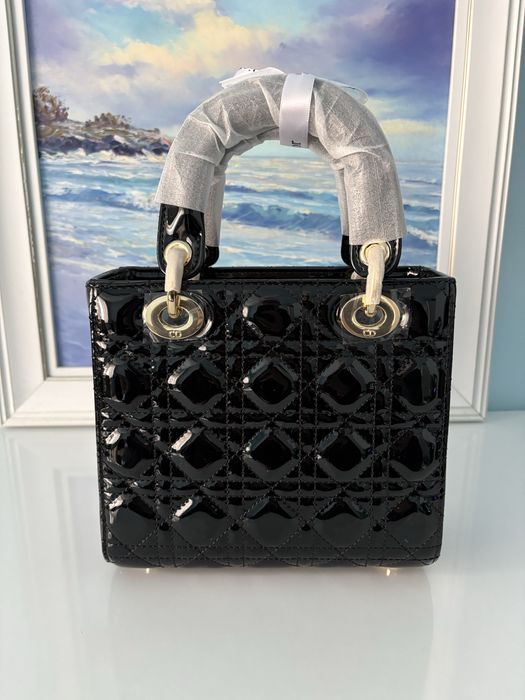 Дамска чанта – D1OR