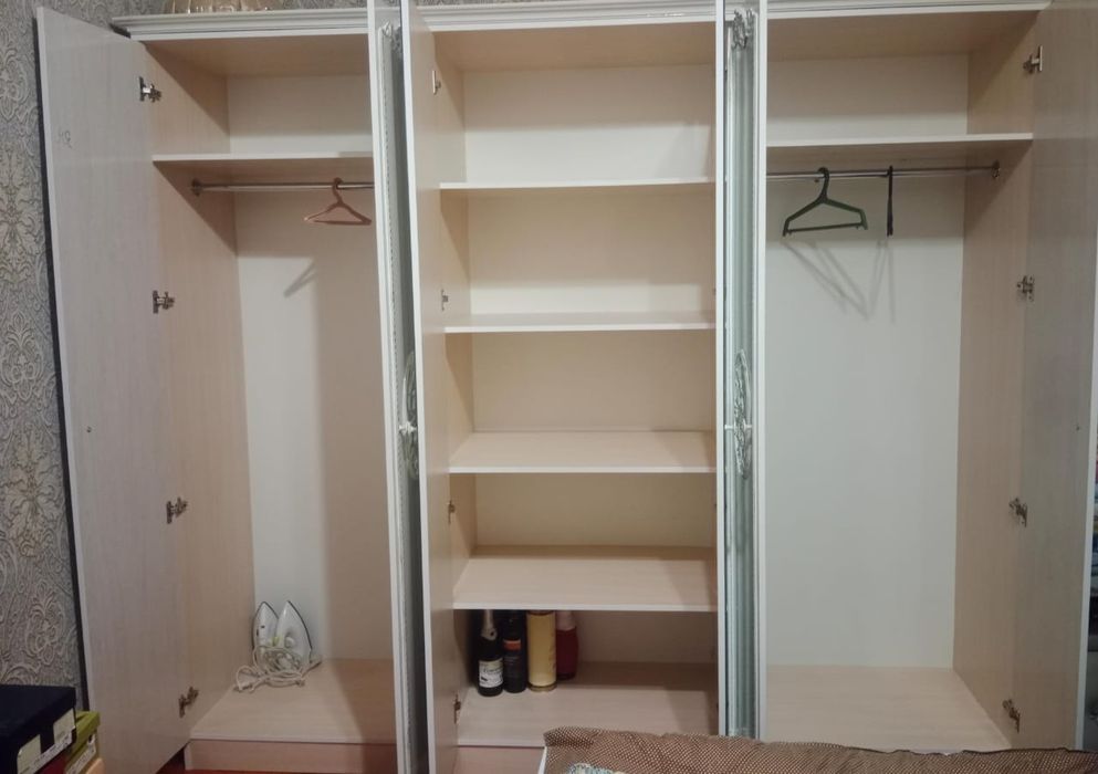 Шкаф    сатыладф