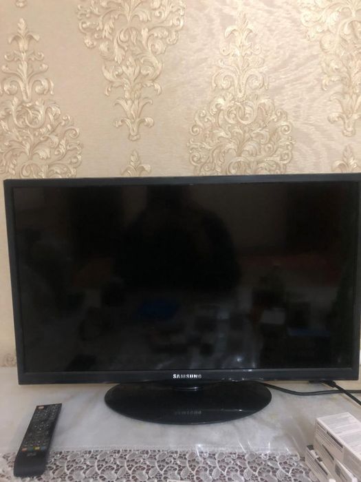 Продам телевизор срочно