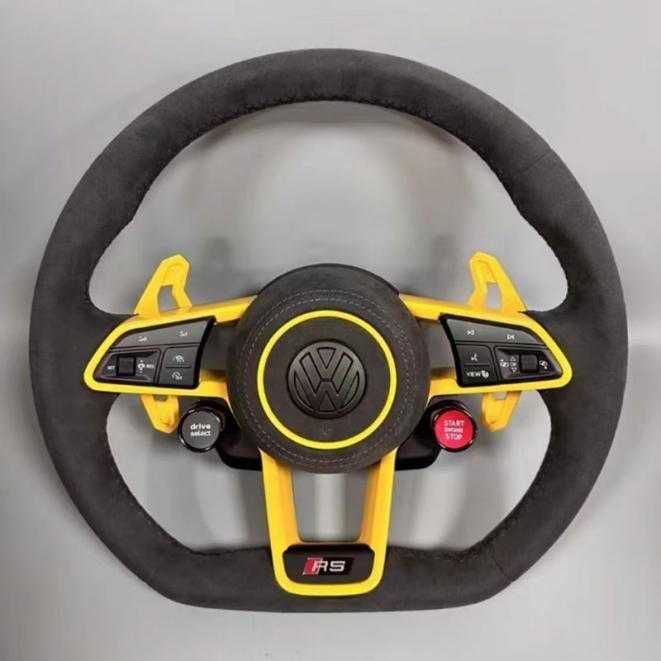 VW RS спортен волан – Alcantara и жълти акценти