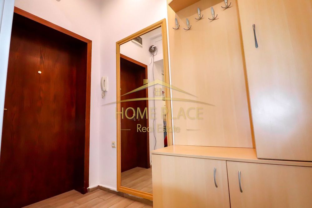 Дава се под наем Тристаен апартамент в Варна, Център - 80 кв.м за 612 € - Снимка #8