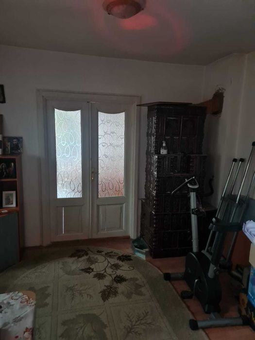 Casa 4 camere de vanzare sector 5