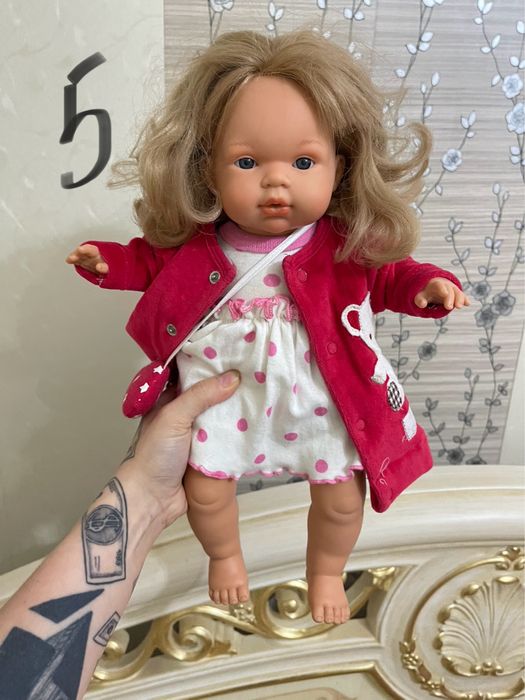 Куклы продам коллекционные