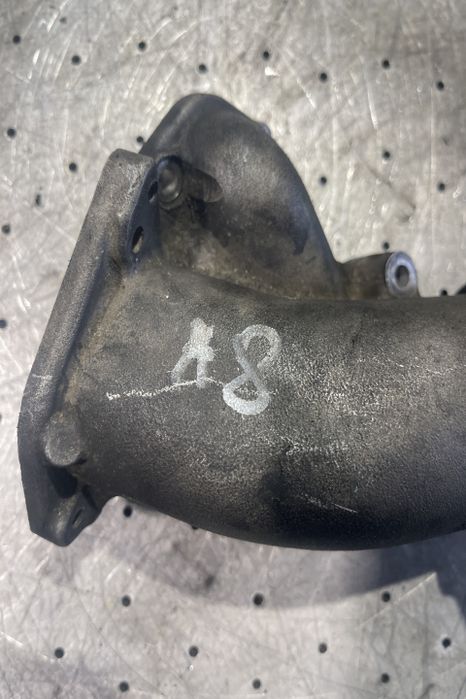 Teava galerie admisie 059 145 997 D Volkswagen VW Touareg generatia 1