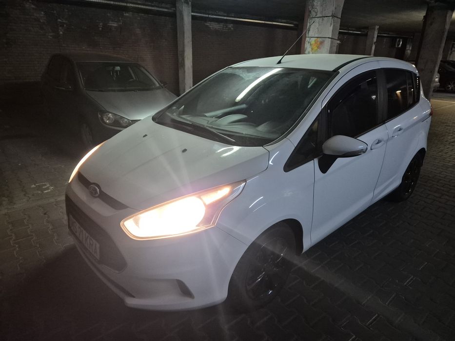 Ford B-max 2014, bine intretinut