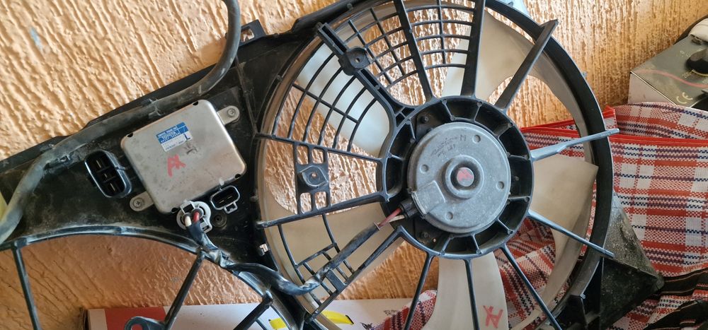 Вентилятор Диффузор радиатора Lexus RX 3 го поколения