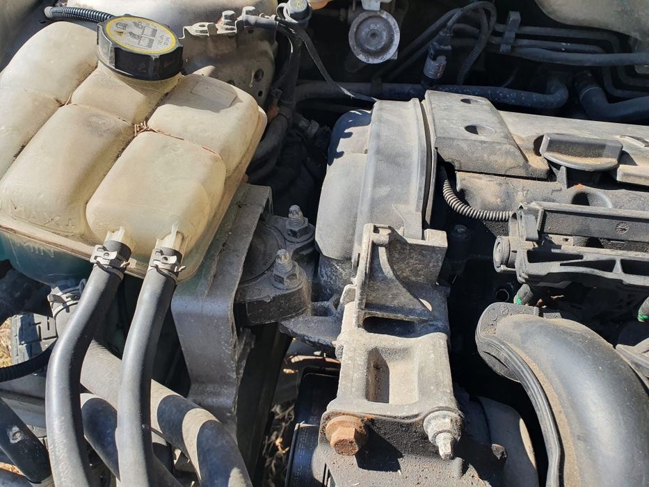 Vând motor Volvo s40 1.6 benzina an 2008