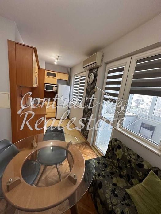 Дава се под наем Тристаен апартамент в Варна, Кайсиева градина - 80 кв.м за 459 € - Снимка #1