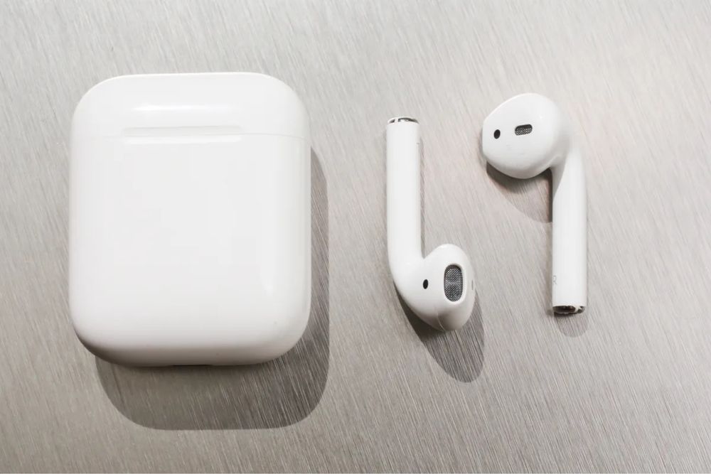AirPods 1, gen 2)