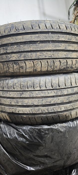 Продам комплект летней резины 225/45/18