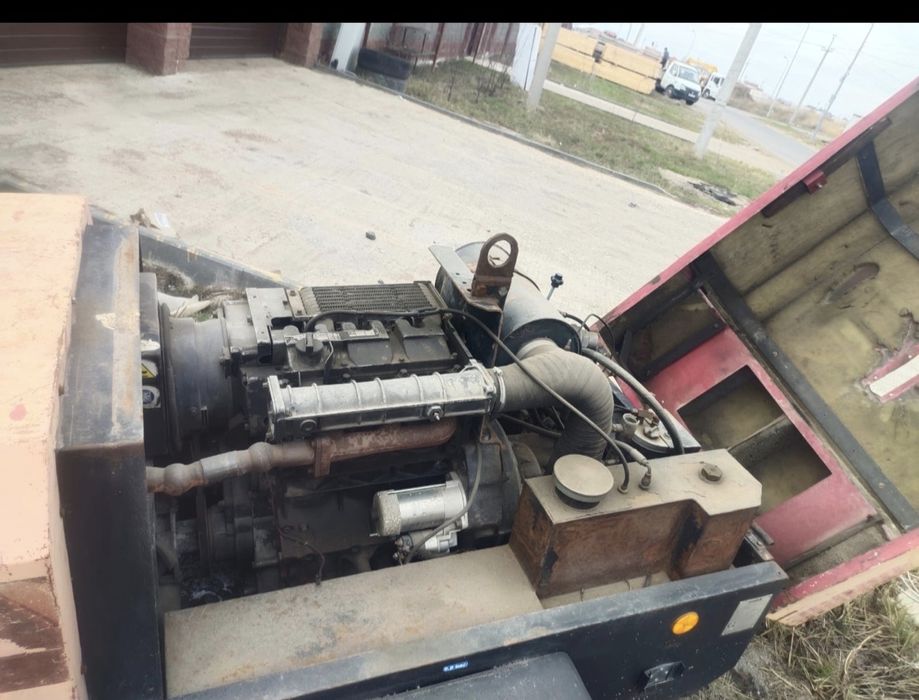 Продам дизельный кампресор