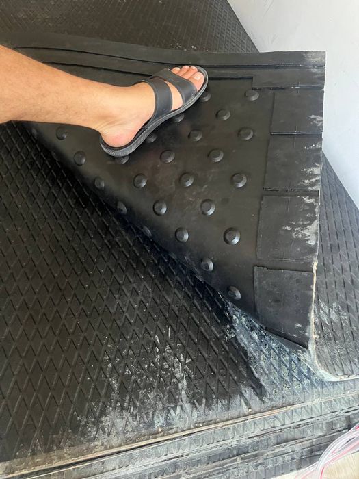 Мат для коровы.