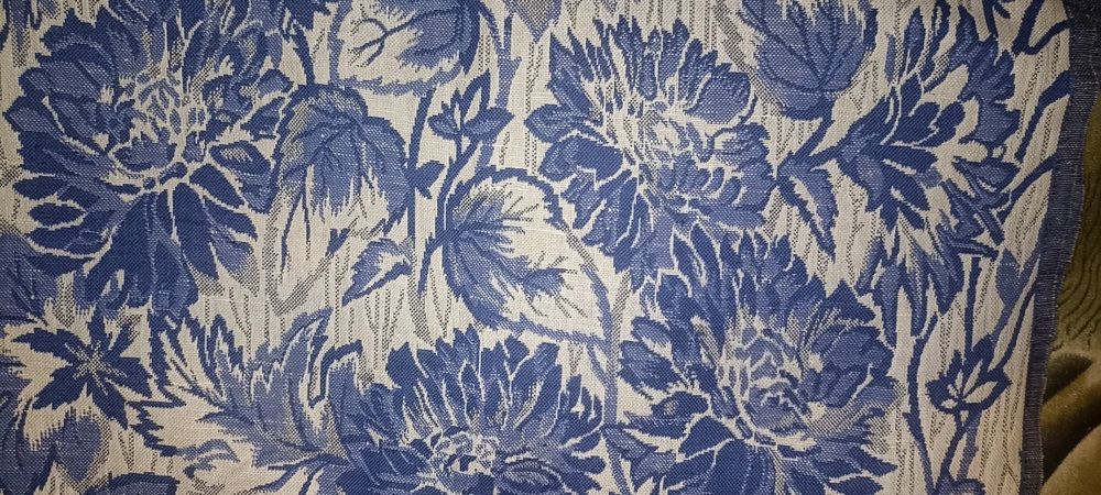 Продаю  отрез  Гобелена  советскийй