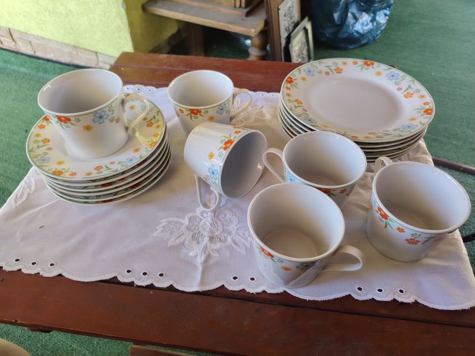 Set căni porțelan