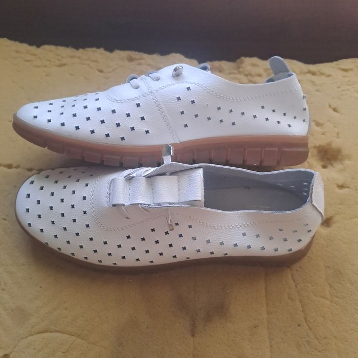 НАМАЛЕНИ Мъжки кожени обувки НОВИ 44 номер