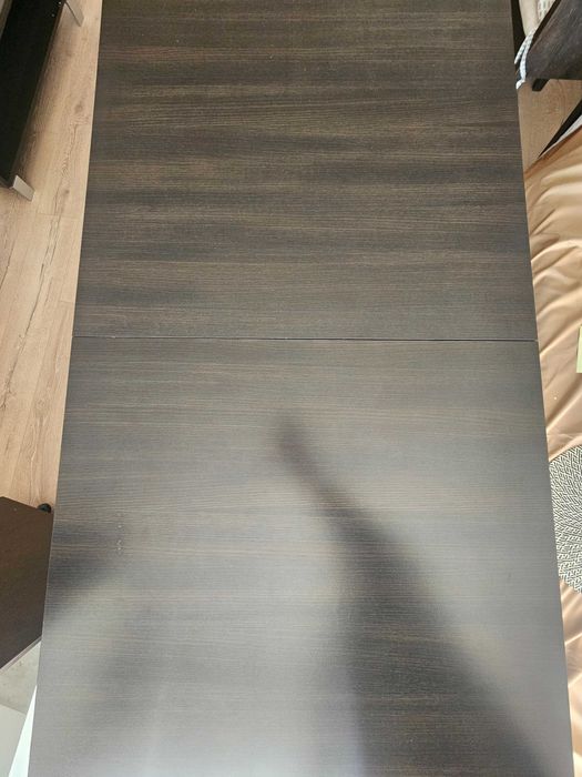 Дървена маса - масивна отлично състояние