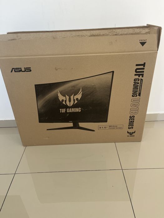 Monitor curbat Asus Tuf Gaming 165 Hz