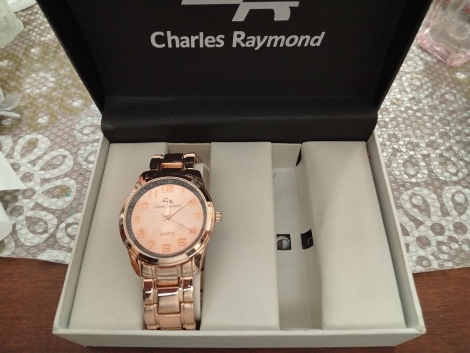 Кул соат такилмаган янги сотилади