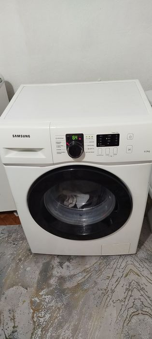 Продам стиральную машинку Samsung