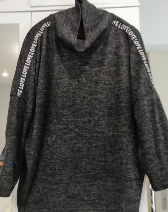 0бява3.НОВИ зимни  туники закупени от Германия.